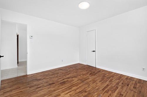 Chambre à coucher principale - 12A-4761 Boul. Henri-Bourassa E., Montréal (Montréal-Nord), QC - Indoor Photo Showing Other Room