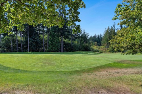 #720-1400 Lynburne Pl, Langford, BC - Outdoor