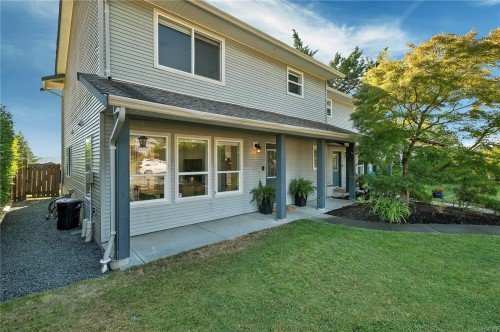 #A-331 Mclean St, Campbell River, BC - Outdoor With Deck Patio Veranda
