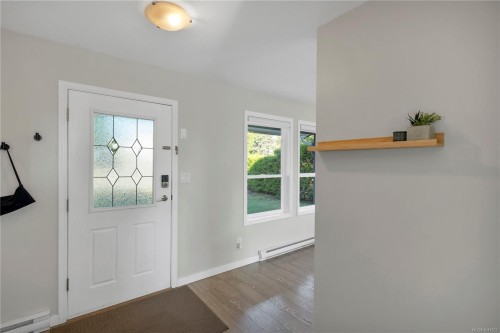 #A-331 Mclean St, Campbell River, BC - Indoor Photo Showing Other Room
