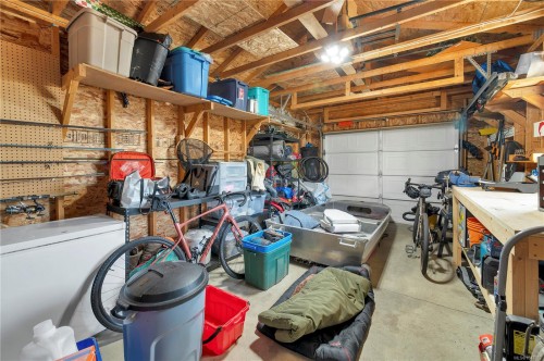 #A-331 Mclean St, Campbell River, BC - Indoor