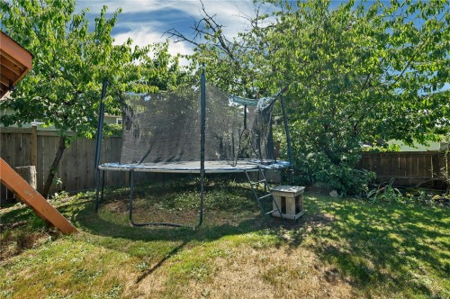 885 Shellbourne Blvd, Campbell River, BC 