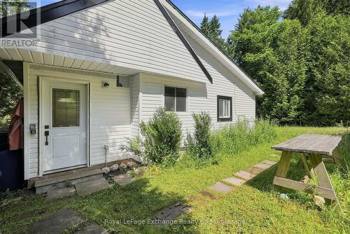 495144 TRAVERSTON ROAD  West Grey, ON N0C 1H0
