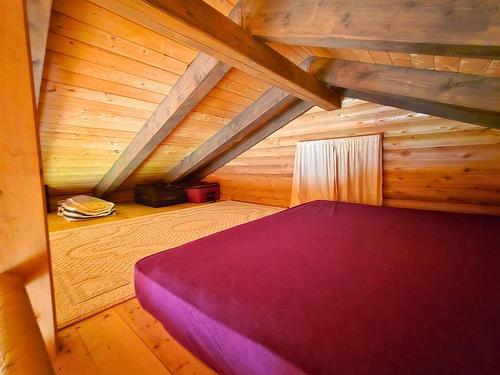 21 Lakefront Drive, Loch Lomond, NS - Indoor Photo Showing Other Room