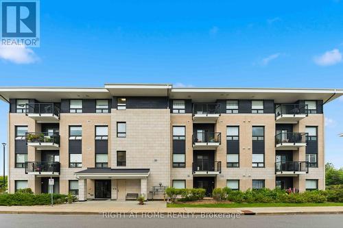 405 - 200 WINTERFELL PRIVATE , Ottawa, Ontario K1G 4J1