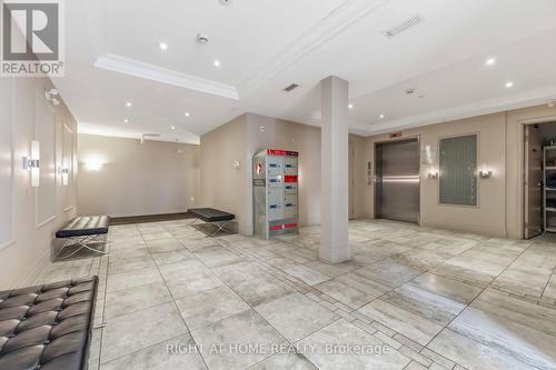 405 - 200 WINTERFELL PRIVATE , Ottawa, Ontario K1G 4J1 2