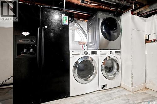 2819 Montreal Crescent, Regina, SK - Indoor Photo Showing Laundry Room
