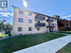 3355 SANDWICH Unit# 102 Windsor, ON N9C 1B2