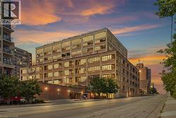112 BENTON Street Unit# 417  Kitchener, ON N2G 3H6