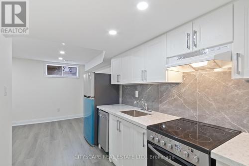 LOWER - 163 RANKIN CRESCENT , Toronto, Ontario M6P 4H9 5