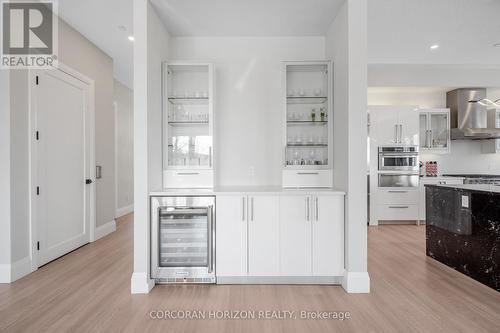 111 Grand Ridge Drive, Cambridge, ON - Indoor Photo Showing Kitchen