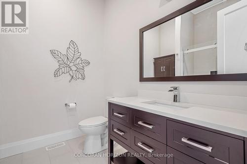 111 Grand Ridge Drive, Cambridge, ON - Indoor Photo Showing Bathroom