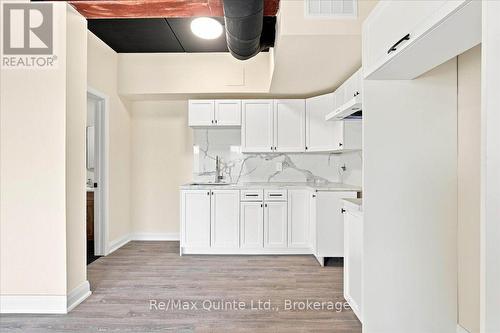 B - 445 CENTRE STREET N , Greater Napanee (Greater Napanee), Ontario K7R 3S4 2