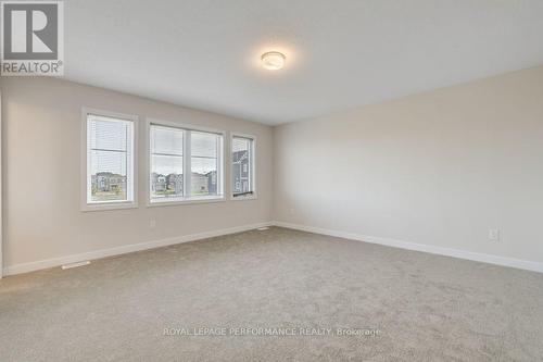 119 Hackamore Crescent, Ottawa, ON - Indoor Photo Showing Other Room