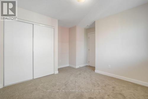 119 Hackamore Crescent, Ottawa, ON - Indoor Photo Showing Other Room