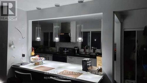 MAIN FLOOR - 157 DARLINGSIDE DRIVE , Toronto, Ontario M1E 3P4 5