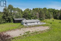 2180-2186 HWY 141 Muskoka Lakes, ON P0B 1L0