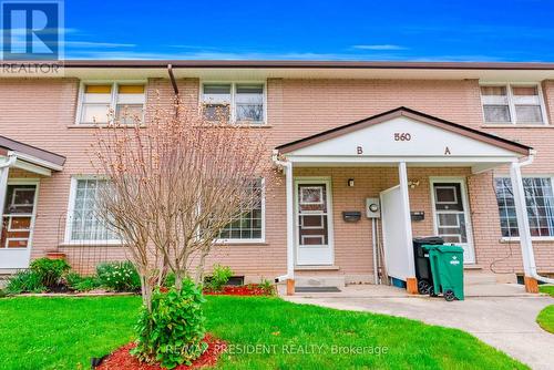 564 Brookhaven Crescent, Waterloo, ON - Outdoor