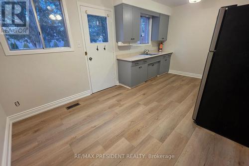 564 Brookhaven Crescent, Waterloo, ON - Indoor Photo Showing Bathroom