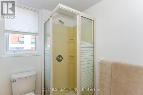 158 Forward Avenue, Ottawa, ON - Indoor Photo Showing Bathroom