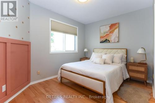 158 Forward Avenue, Ottawa, ON - Indoor Photo Showing Bedroom