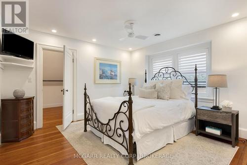 Primary with 2 walk-in closets - 39 Yates Street, St. Catharines (Downtown), ON - Indoor Photo Showing Bedroom