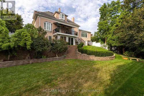 Lots of pool and play space - 39 Yates Street, St. Catharines (Downtown), ON - Outdoor