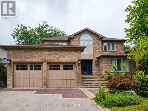 2191 DUNVEGAN AVENUE , Oakville, Ontario L6J 6P2 2