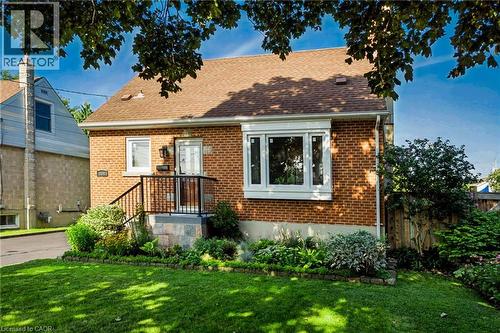 164 Charlotte Street, Hamilton, ON - Outdoor