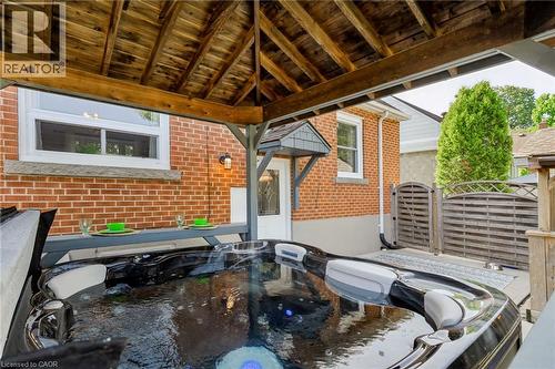 164 Charlotte Street, Hamilton, ON - Outdoor