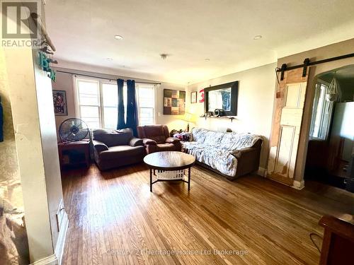 159 John Street, Ingersoll (Ingersoll - North), ON - Indoor Photo Showing Living Room
