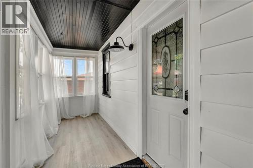 2329 Meighen Road, Windsor, ON - Indoor Photo Showing Other Room