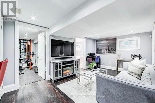 888 Fourth Street, Mississauga, ON - Indoor Photo Showing Living Room With Fireplace