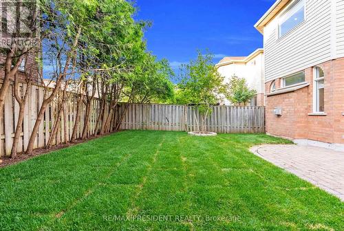 2362 Bankside Drive, Mississauga, ON - Outdoor