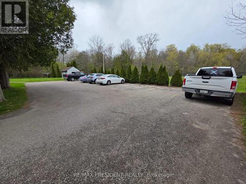 564 Brookhaven Crescent, Waterloo, ON - Outdoor