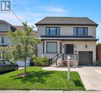 136 GLENWOOD CRESCENT Toronto, ON M4B 1K2