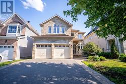 106 SUNITA CRESCENT Ottawa, ON K2J 5S5