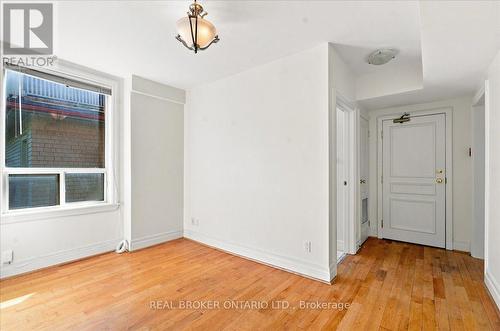 2 - 12 FOXBAR ROAD , Toronto, Ontario M4V 2G6 5