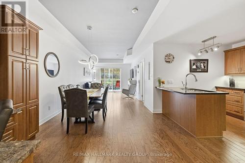 206 - 310 Centrum Boulevard, Ottawa, ON - Indoor