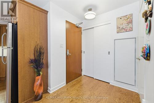 206 - 310 Centrum Boulevard, Ottawa, ON - Indoor Photo Showing Other Room