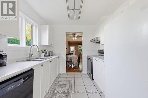 751 Clearcrest Crescent, Ottawa, ON - Indoor Photo Showing Kitchen With Double Sink