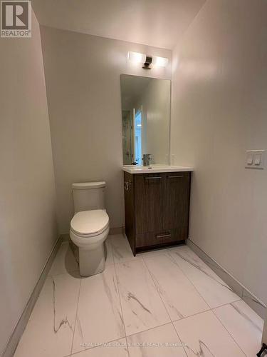 2510 - 28 Interchange Way, Vaughan, ON - Indoor Photo Showing Bathroom