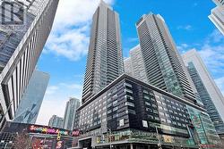 4907 - 65 BREMNER BOULEVARD Toronto, ON M5J 0A7