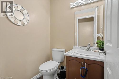 332 Brembel Crescent, Kitchener, ON - Indoor Photo Showing Bathroom