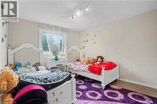 332 Brembel Crescent, Kitchener, ON - Indoor Photo Showing Bedroom