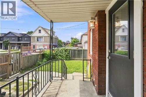 570 Cannon Street E, Hamilton, ON - Outdoor With Exterior