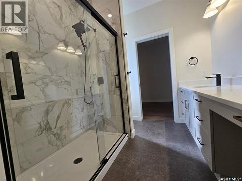 3 Kenney Crescent, Weyburn, SK - Indoor Photo Showing Bathroom