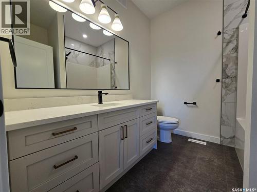 3 Kenney Crescent, Weyburn, SK - Indoor Photo Showing Bathroom