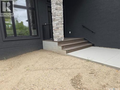 3 Kenney Crescent, Weyburn, SK - Outdoor