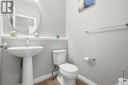5148 Green Crescent, Regina, SK - Indoor Photo Showing Bathroom